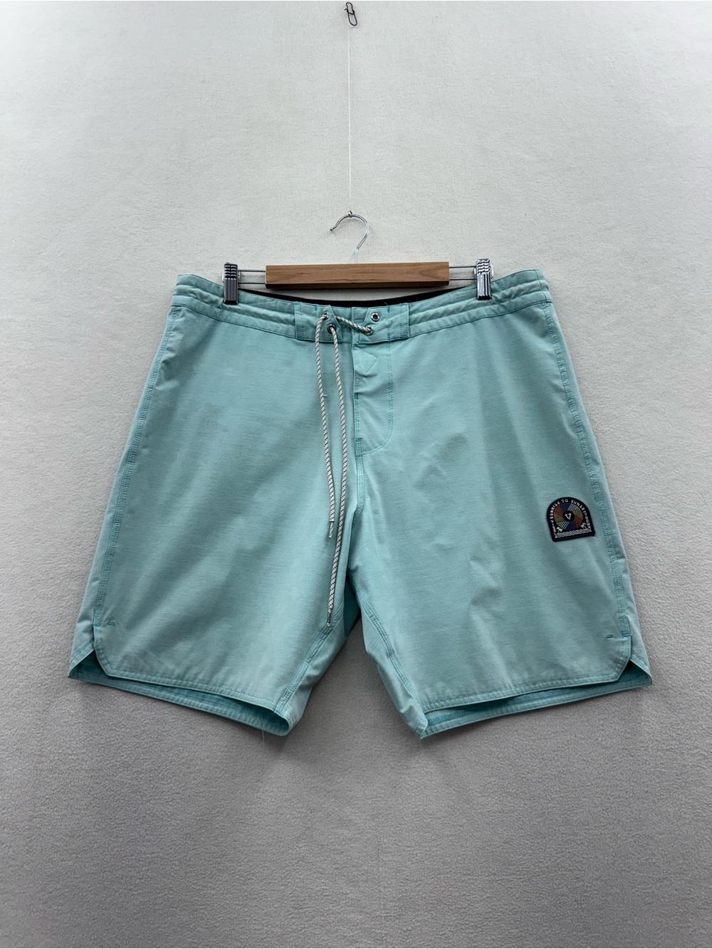 Vissla Ecolastic Men’s 36 Board Shorts Stretch Unlined